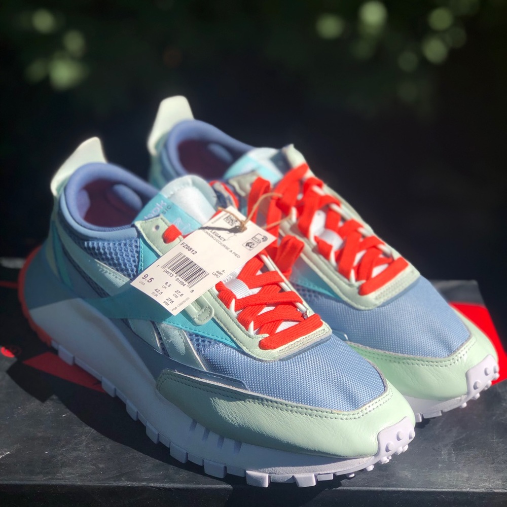 Reebok Men’s streetwear sneaker NWT
